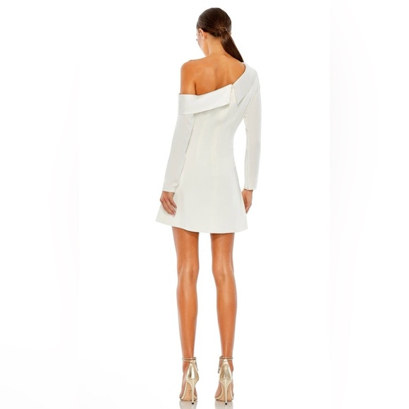 Mac Duggal White One-Shoulder Tuxedo Cocktail Mini Dress Size 2 $298 - Picture 3 of 5
